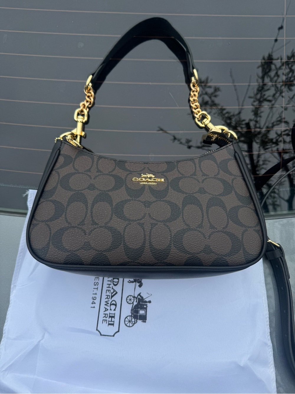 Coach Brown Signature Shoulder Bag with Gold Hardware - Picture 2 of 6
